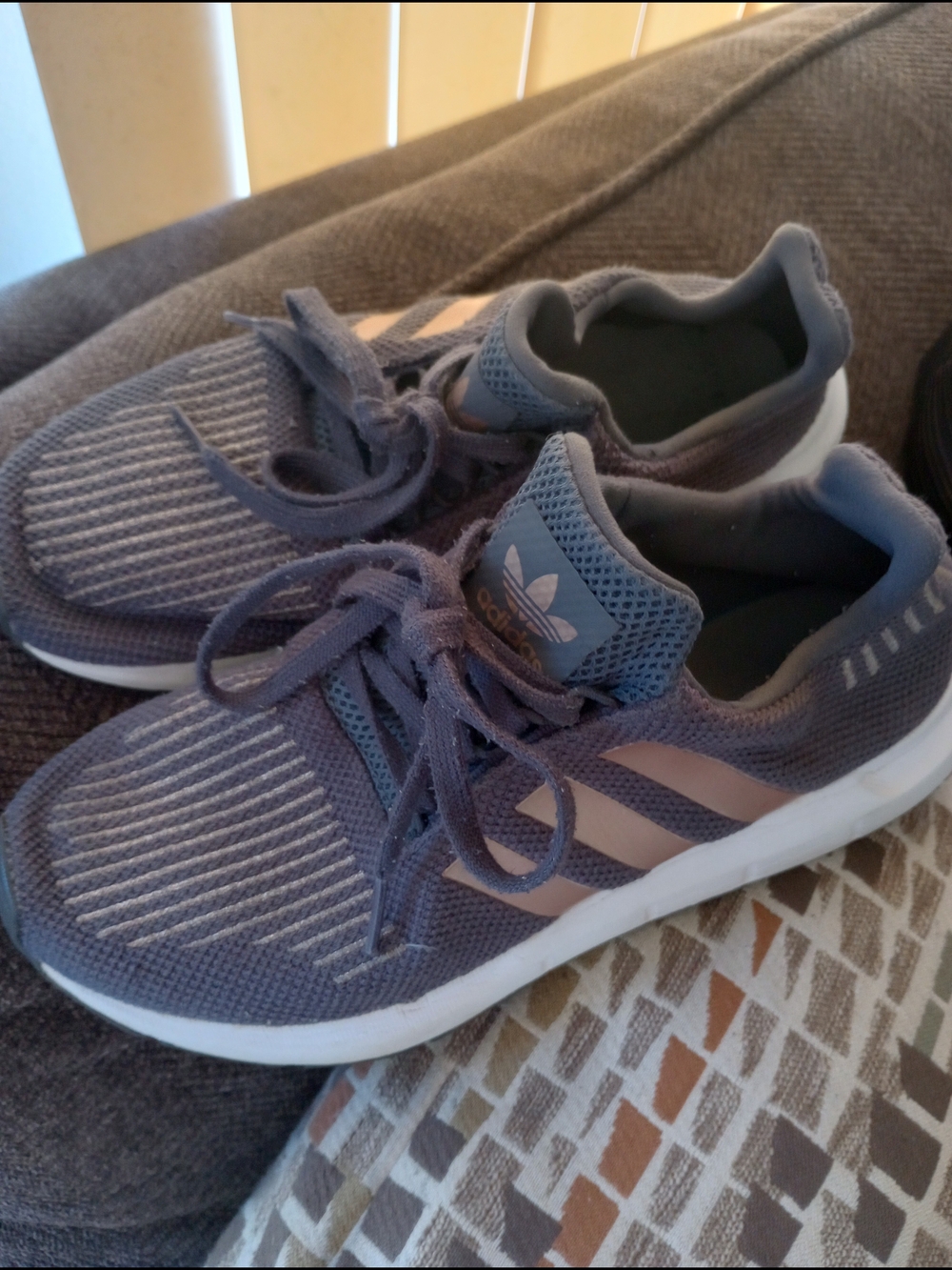 Adidas Swift Run Grey/Copper Rose Sneakers Size 7.